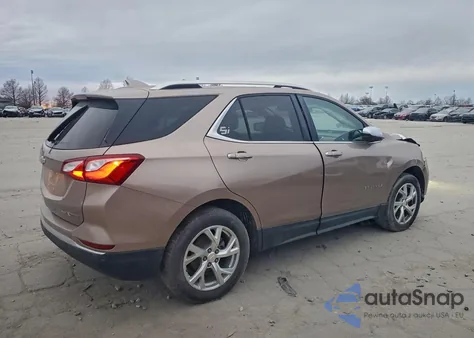 2018 Chevrolet Equinox Premier из США, поврежденный, VIN 2GNAXVEV9J6265243